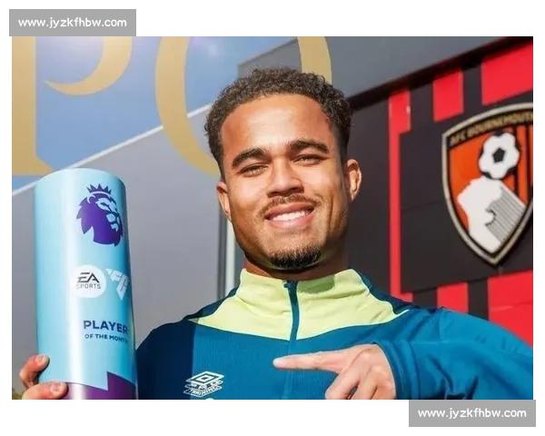 小克鲁伊维特替父发声：他已尽力，别围堵我的社媒